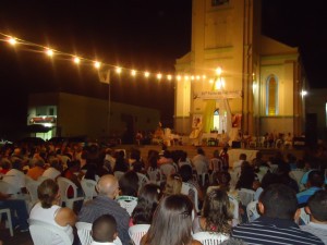 Simões-PI: - Festejos de São Simão está sendo transmitido pela Web 